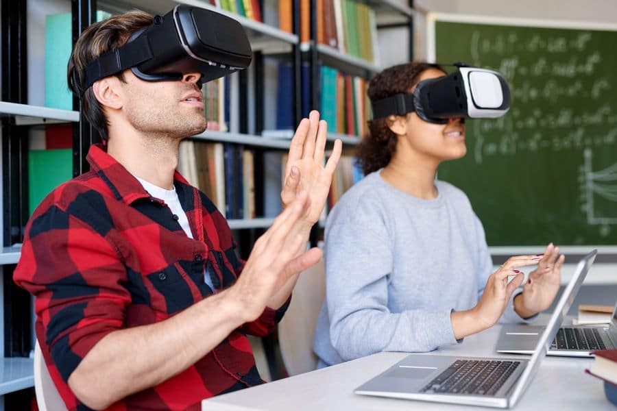 Unterrichten im virtuellen Klassenzimmer. Wege, wie Ausbilder online eine bemerkenswerte Erfahrung machen können 2